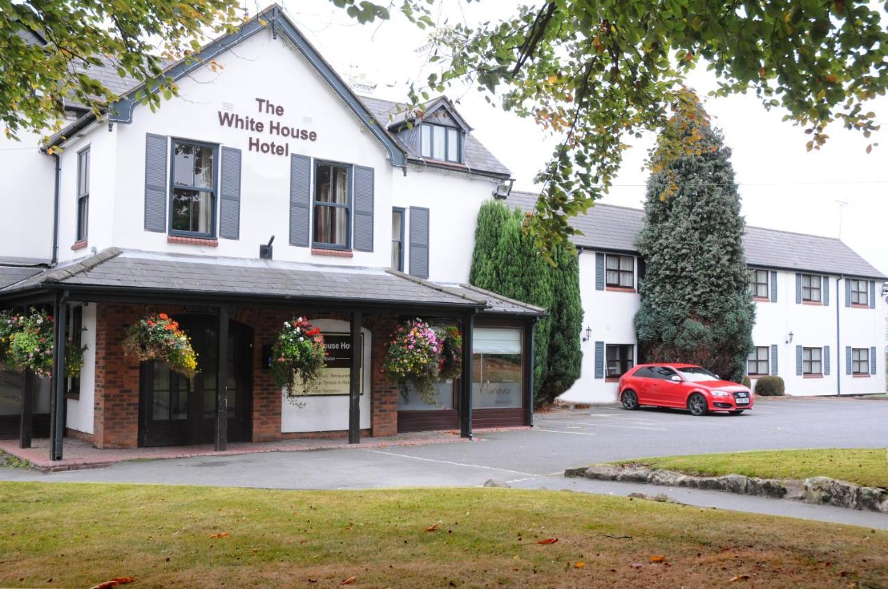 The White House Hotel Telford Exterior foto