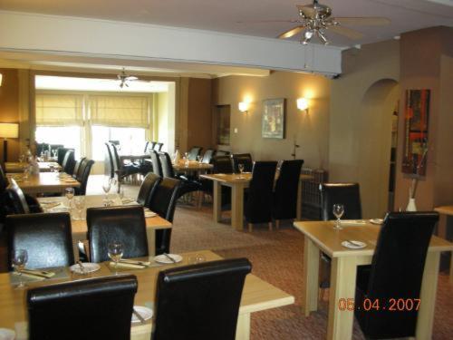 The White House Hotel Telford Exterior foto